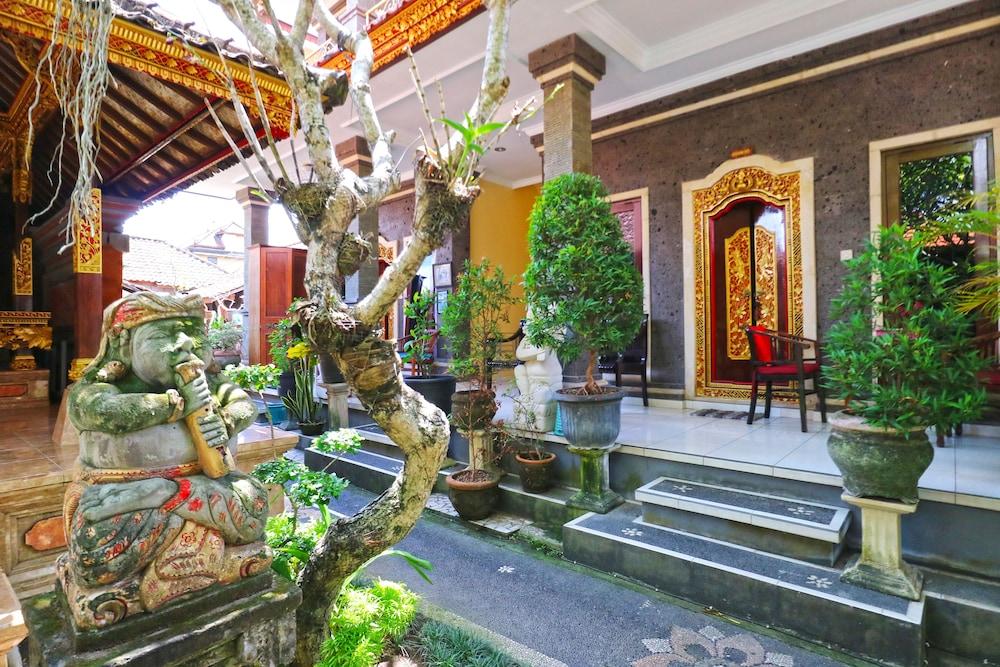 Jungut Inn Ubud Exterior foto