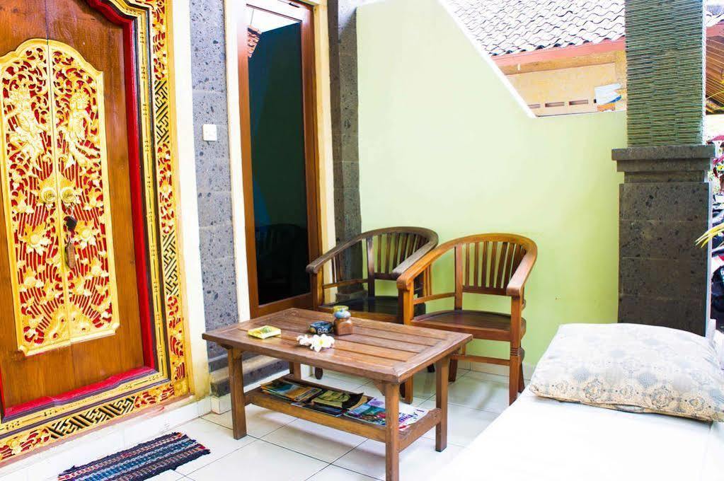 Jungut Inn Ubud Exterior foto